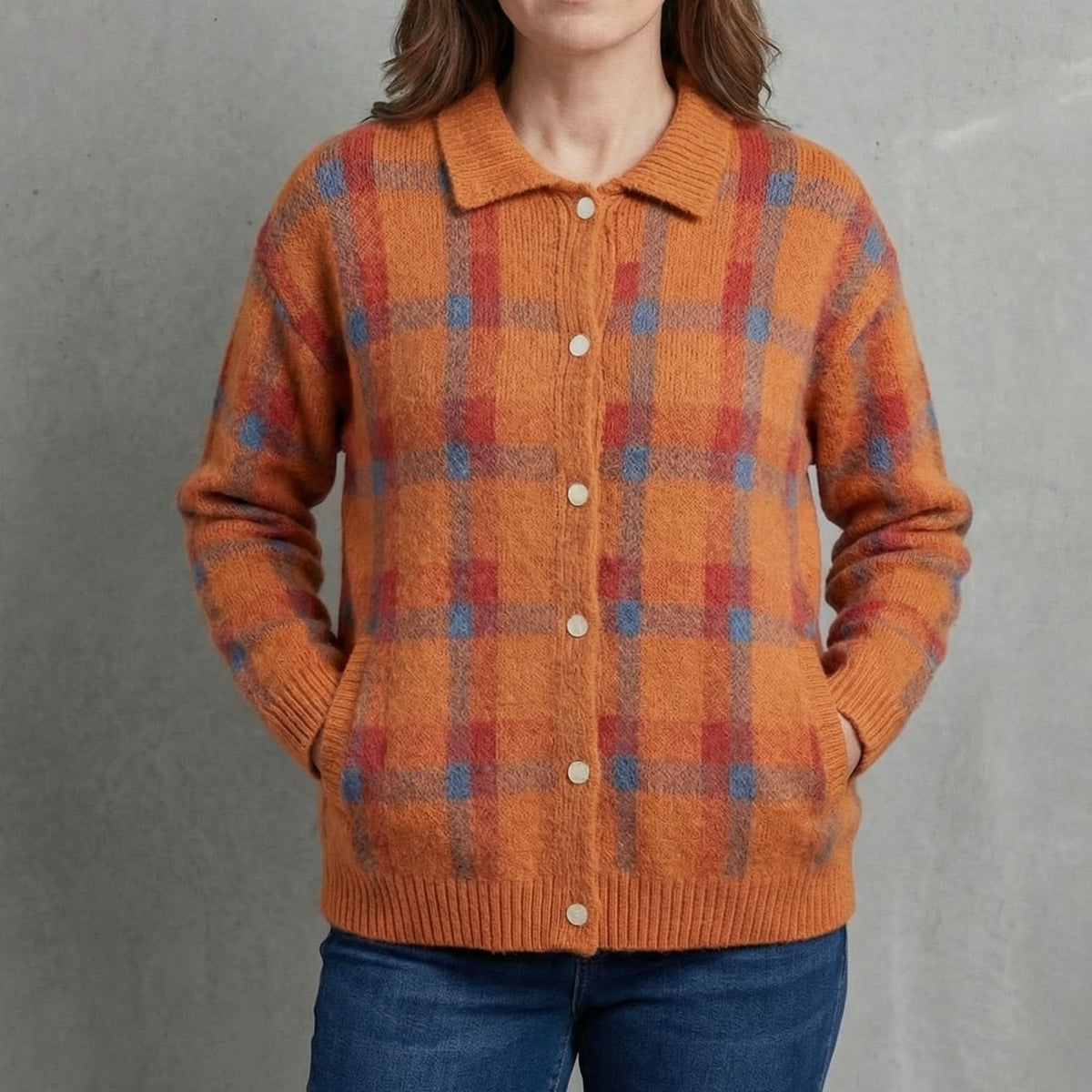 VIVIENNE RETRO CHECK SWEATER