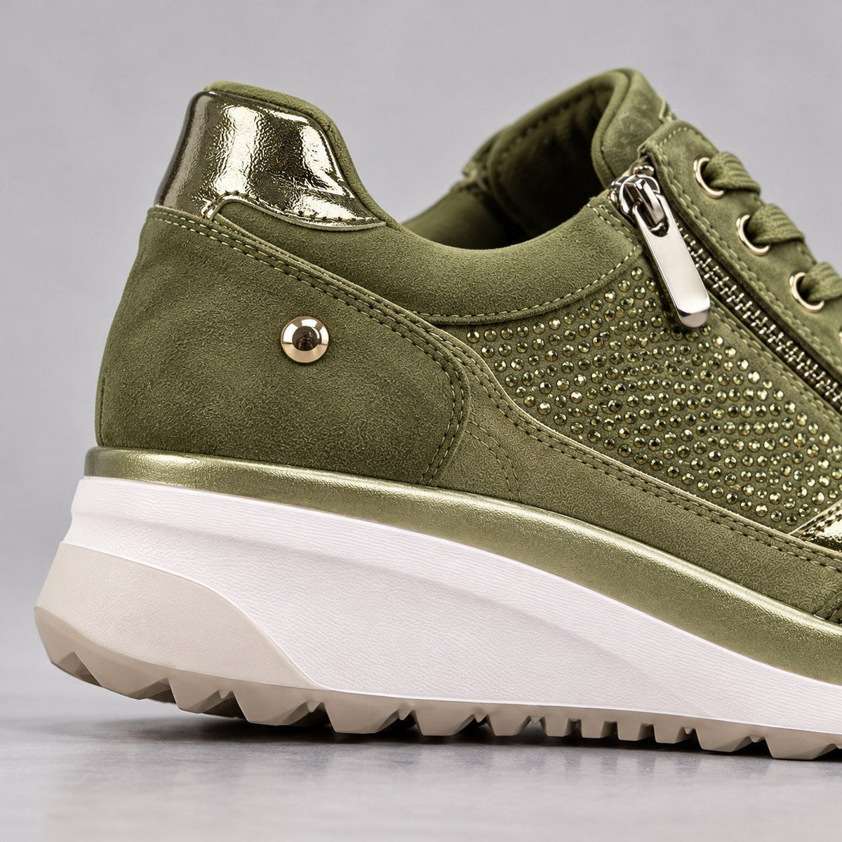 Ricarda™ | Comfortable Side-Zip Sneakers
