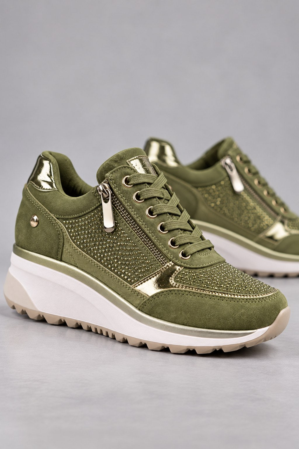 Ricarda™ | Comfortable Side-Zip Sneakers